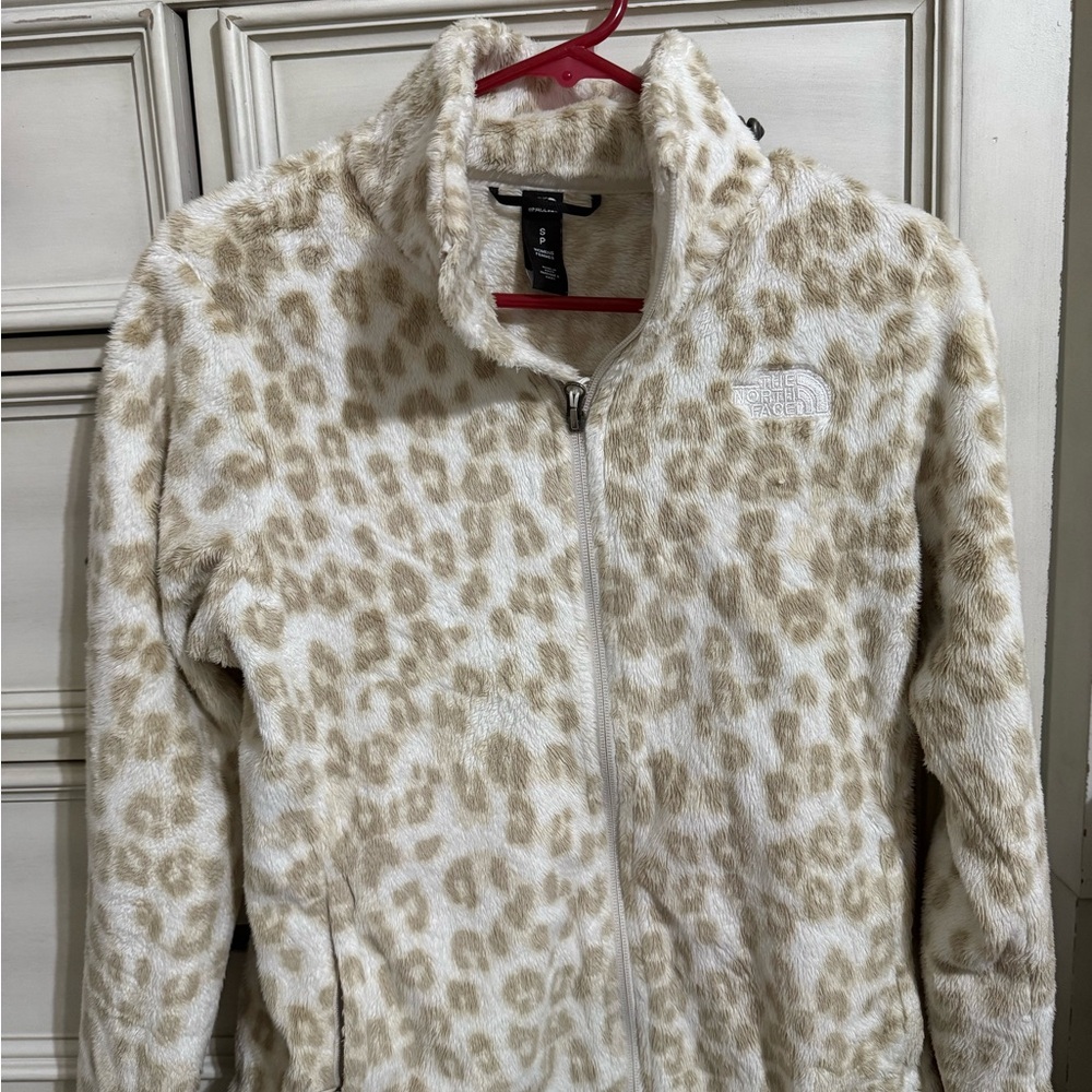 The North Face Women's Tan Leopard osito Jacket